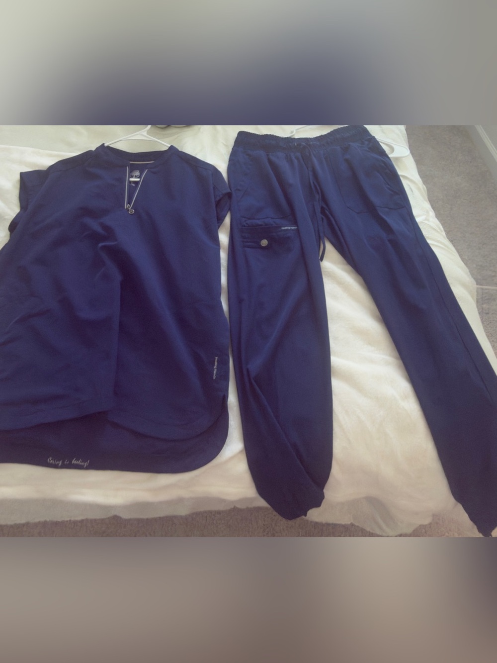 Healing hands Navy blue Zip-Accent Scrub Top & Utility Joggers